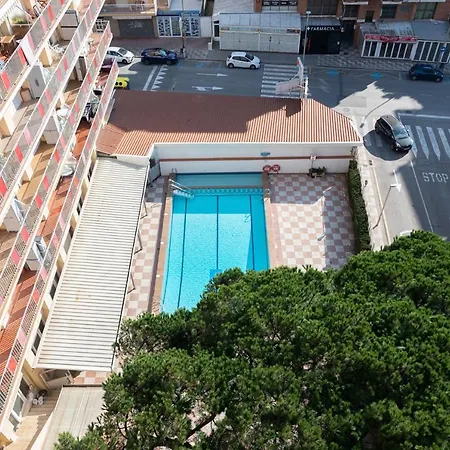 Consul Park Apartman *